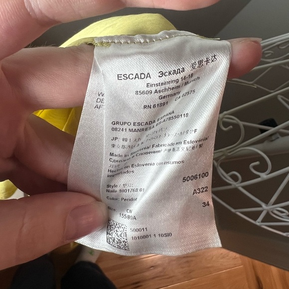 Escada Women's Size 34 Sleeveless Tie Front Wrap Blouse Cotton Blend Peridot Bow - Picture 8 of 8